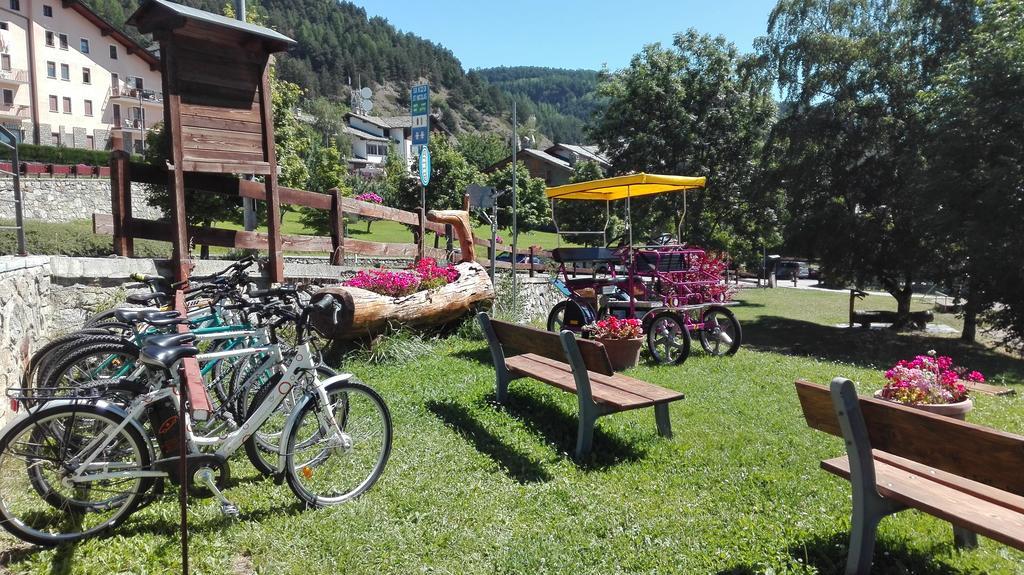 Hotel, Bar & Bistrot Saint Nicolas Gran Paradiso Экстерьер фото